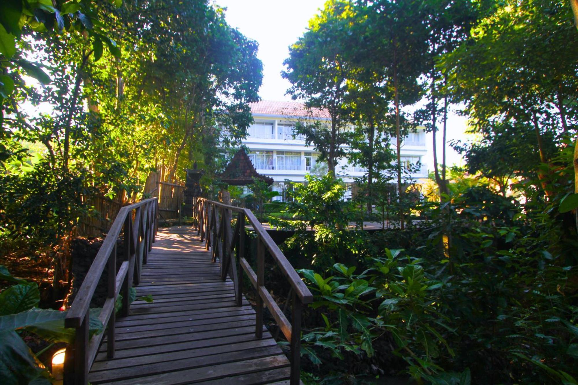 Mahamustika Riverside Canggu Buitenkant foto